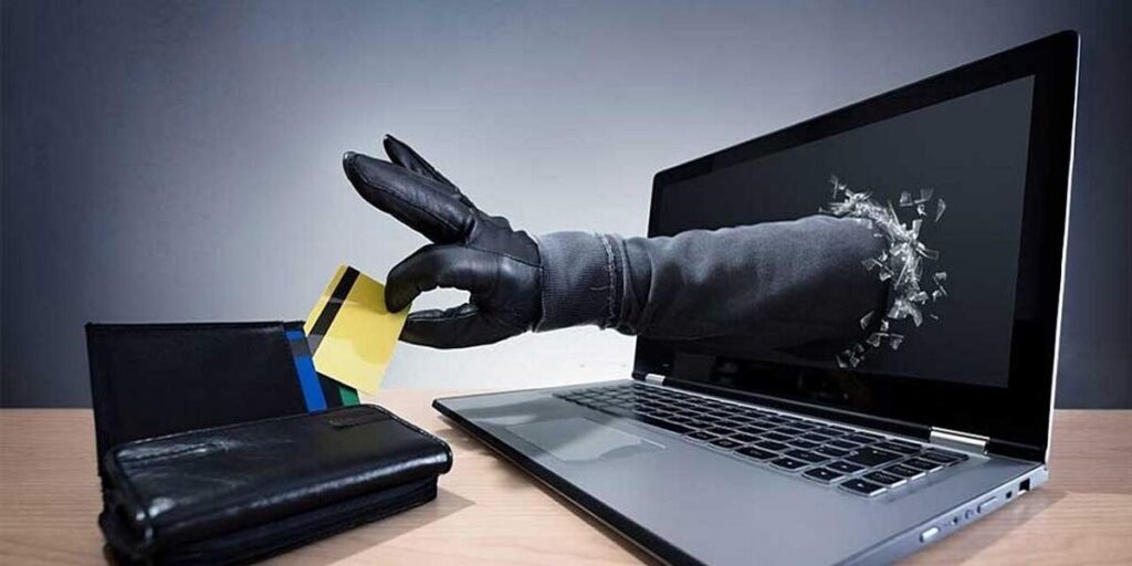 کلاهبرداری اینترنتی: راهکارهای شکایت و پیگیری