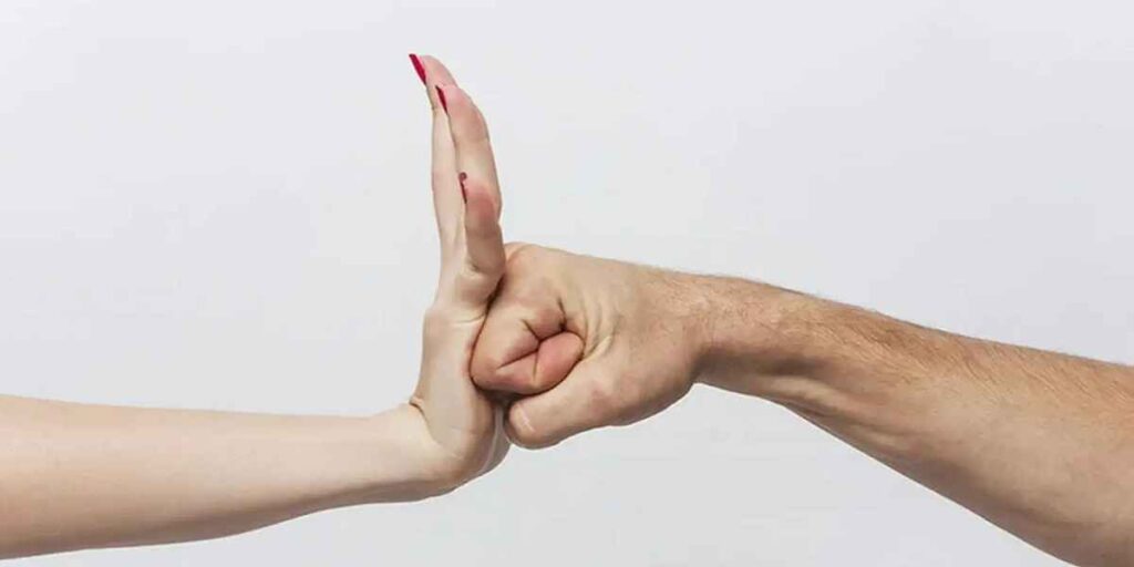 قوانین خشونت خانگی