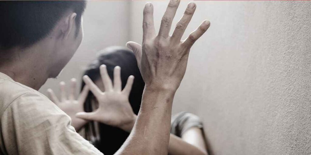 کودکان قرباین خشونت خانگی